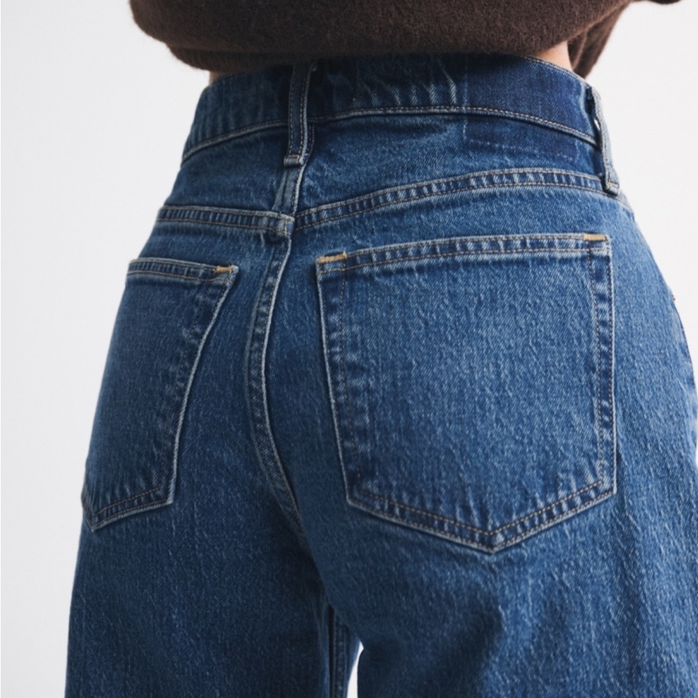 High Rise 90s Relaxed Raw Hem Abercrombie Jeans - Picture 5 of 6